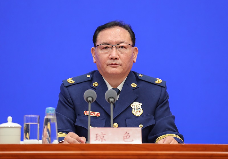 被大鸡八草逼视频免费看,我应急部党组成员、消防救援局局长琼色出席新闻发布会